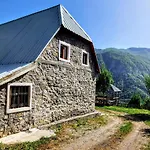 Mountain Vista Shkafi Affittacamere Theth