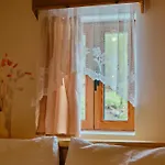Mountain Vista Shkafi 게스트하우스 세스