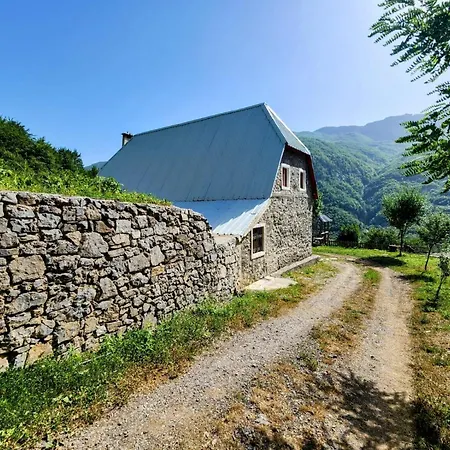 Mountain Vista Shkafi