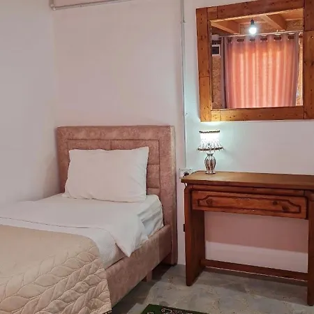 Mountain Vista Shkafi Pensionat Theth