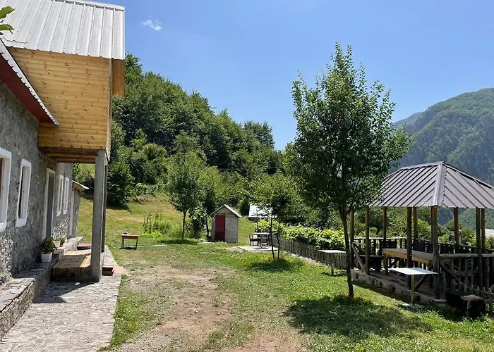 Guest house Mountain Vista Shkafi Theth