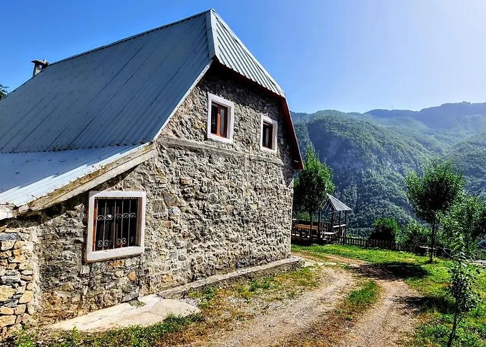 Mountain Vista Shkafi Guest house Theth