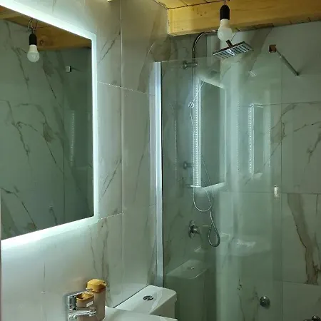 Гостевой дом Mountain Vista Shkafi