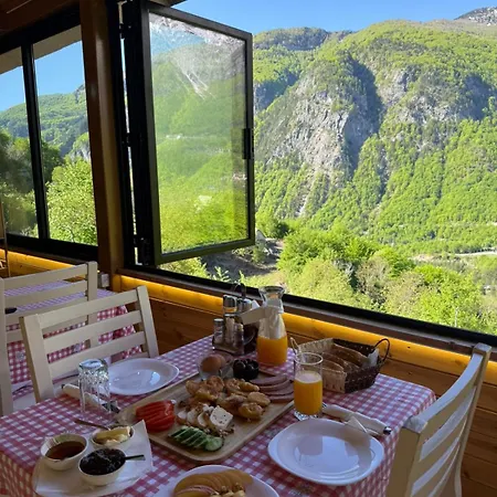 Mountain Vista Shkafi * Theth